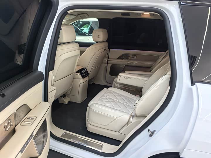 Фото 8 - Nio ES8