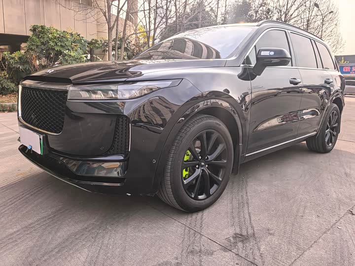 Фото 4 - LiXiang One