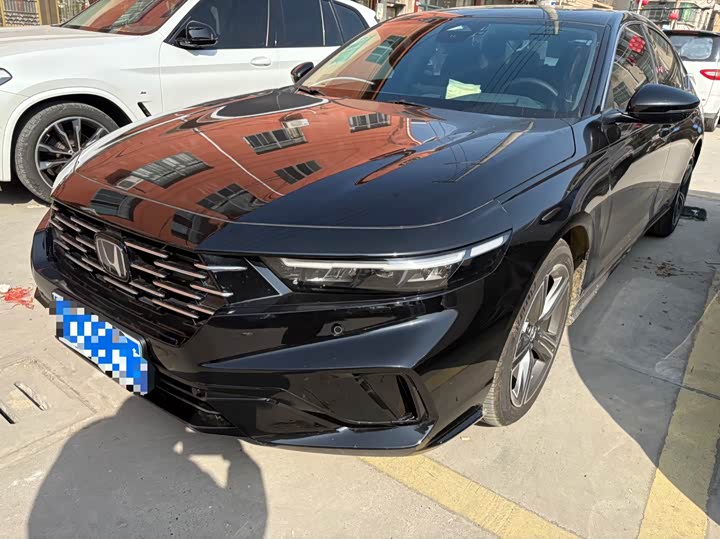 Фото 1 - Honda Accord