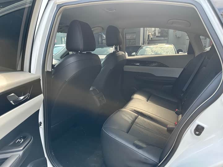 Фото 7 - Dongfeng Aeolus E70