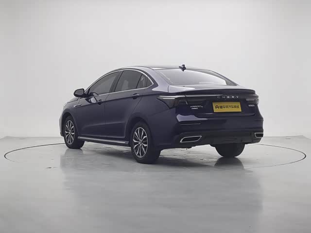 Фото 5 - Chery Omoda S5 (Arrizo 5 Plus)