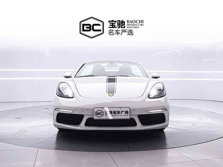 Фото 2 - Porsche 718