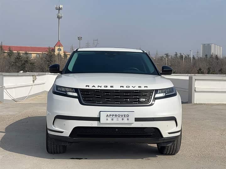 Фото 2 - Land Rover Range Rover Velar