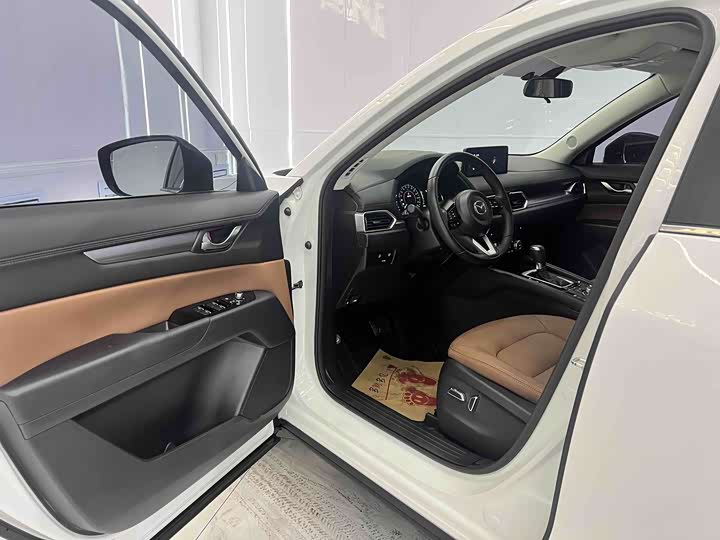 Фото 7 - Mazda CX-5