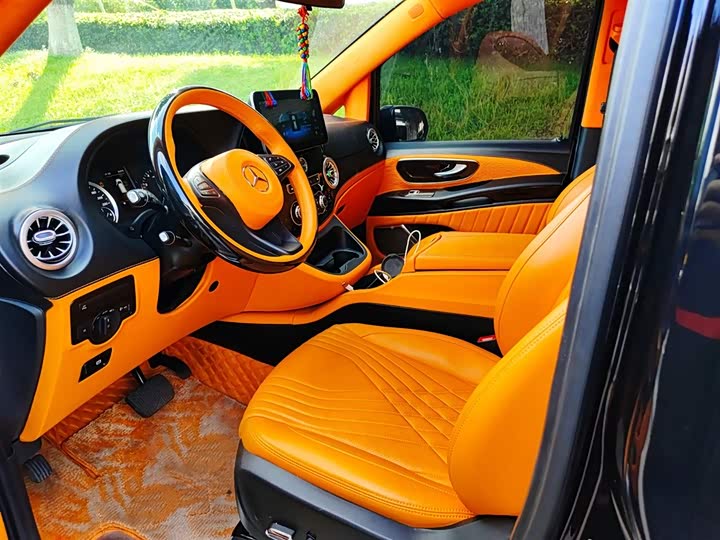 Фото 6 - Mercedes-Benz Vito