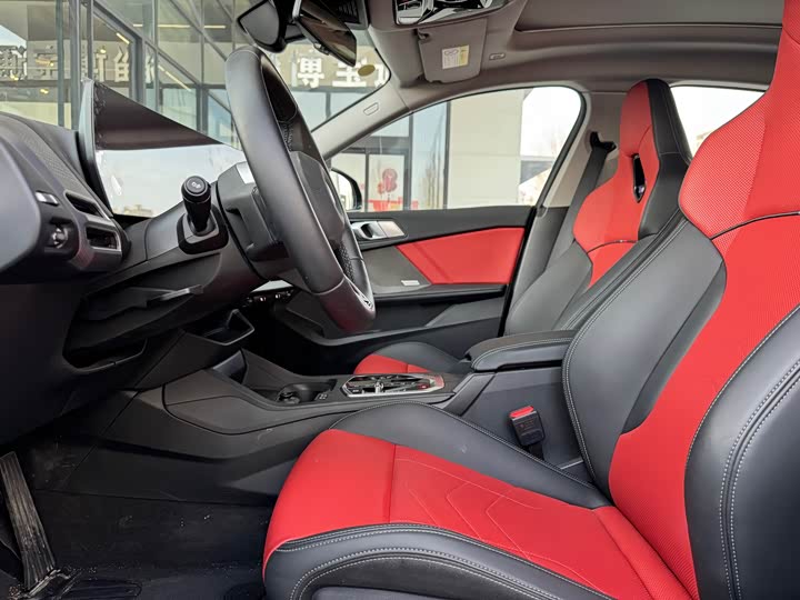 Фото 4 - BMW 2 Series