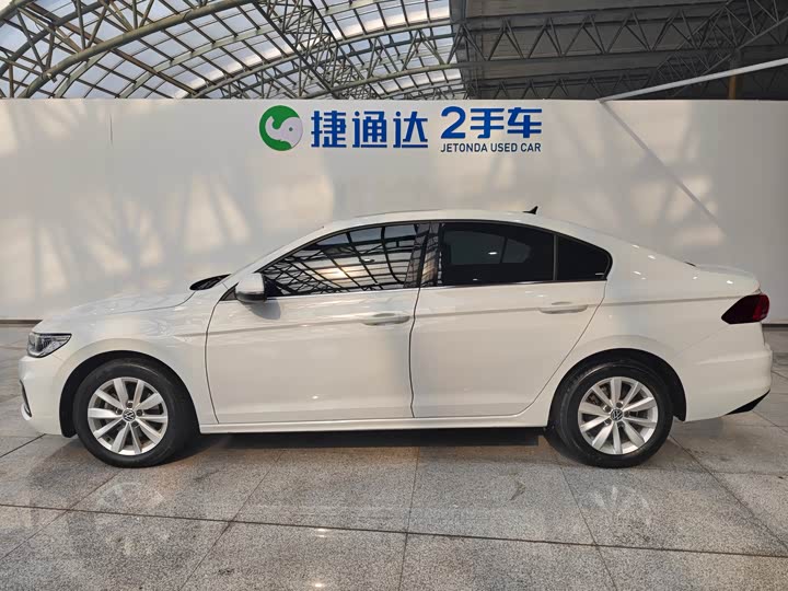 Фото 3 - Volkswagen Bora