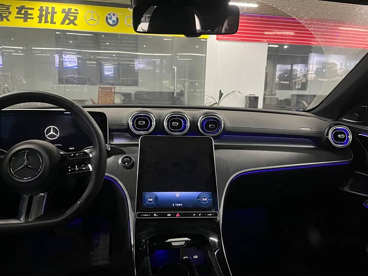 Фото 6 - Mercedes-Benz C-Class