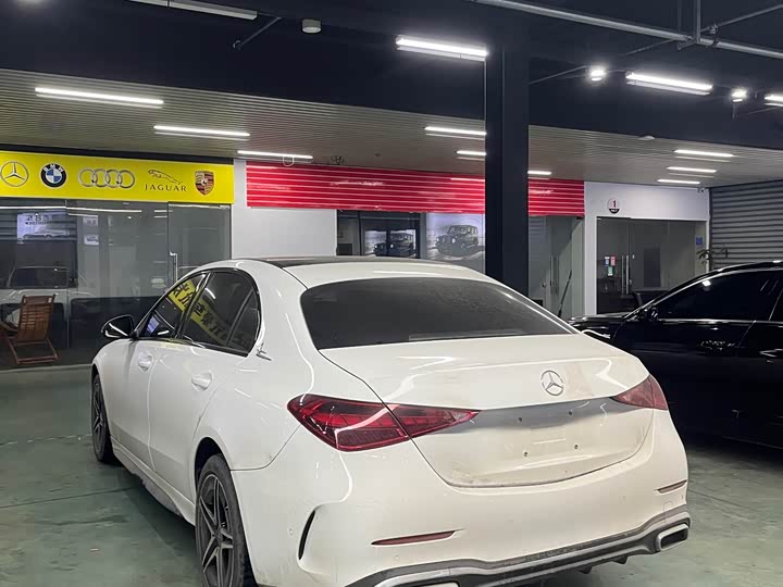 Фото 7 - Mercedes-Benz C-Class