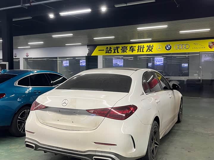 Фото 8 - Mercedes-Benz C-Class