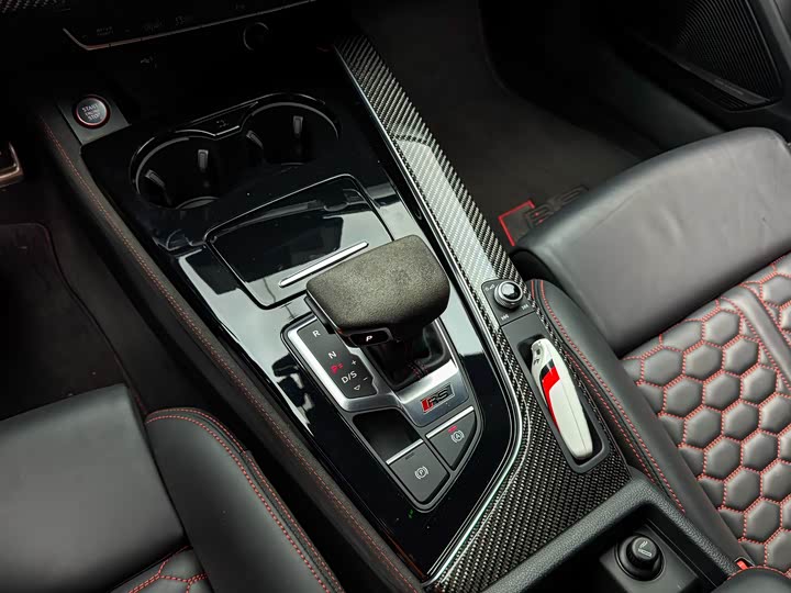 Фото 9 - Audi RS 5