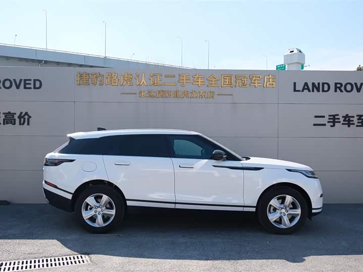 Фото 9 - Land Rover Range Rover Velar