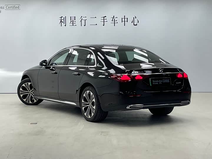 Фото 4 - Mercedes-Benz E-Class Hybrid