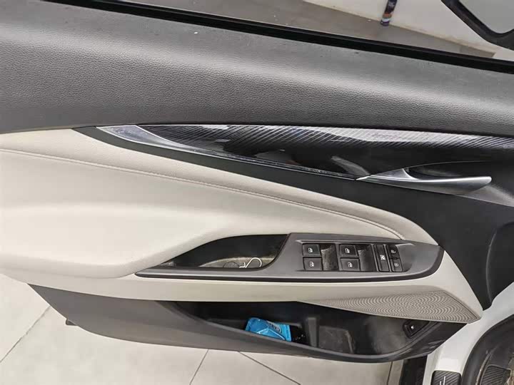 Фото 9 - Maxus G50