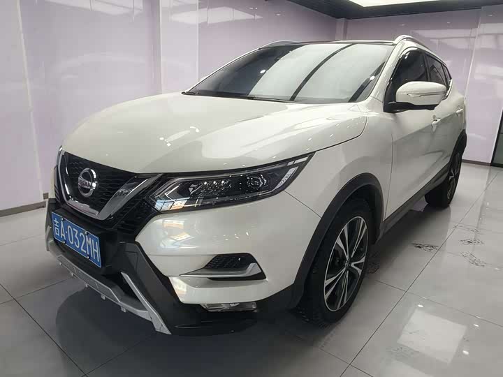 Фото 2 - Nissan Qashqai
