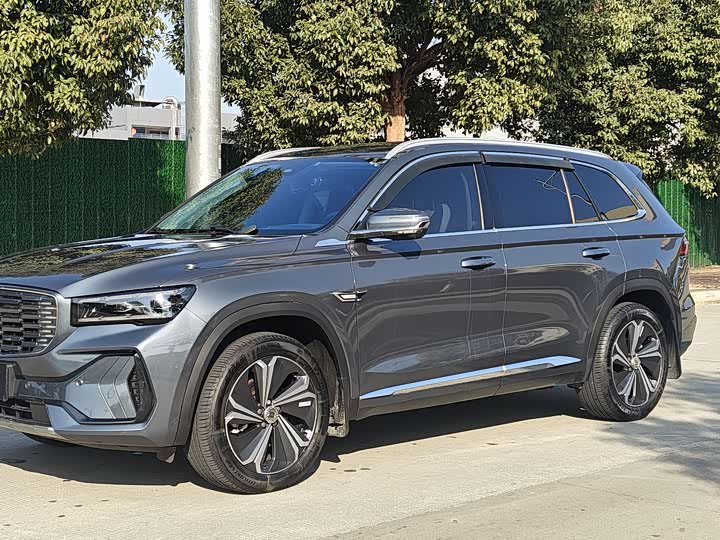 Фото 2 - Geely Monjaro