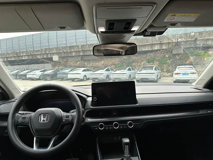 Фото 6 - Honda Breeze