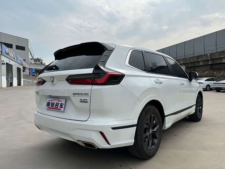 Фото 9 - Honda Breeze