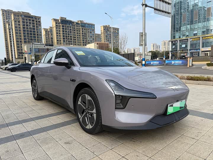 Фото 3 - XPeng Mona M03