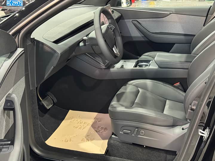 Фото 7 - Tesla Model Y