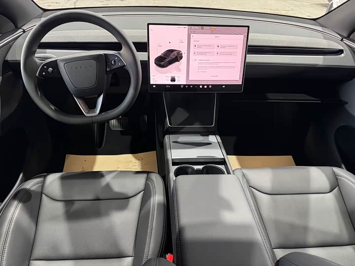 Фото 9 - Tesla Model Y