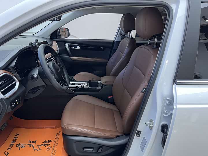 Фото 7 - Kia Sportage GT-line