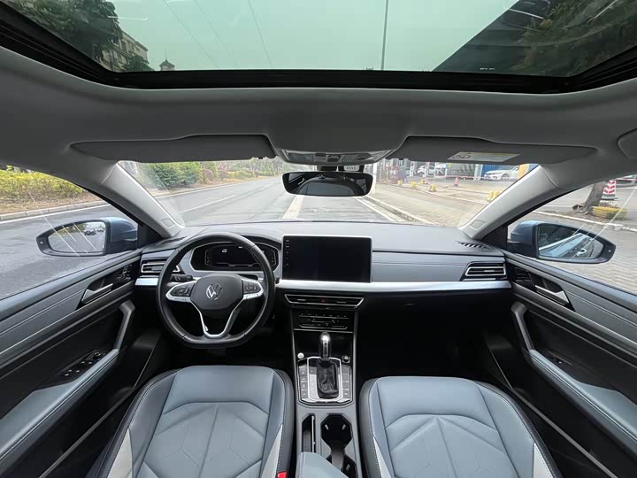 Фото 8 - Volkswagen Lavida