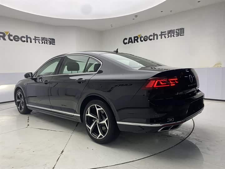 Фото 7 - Volkswagen Magotan