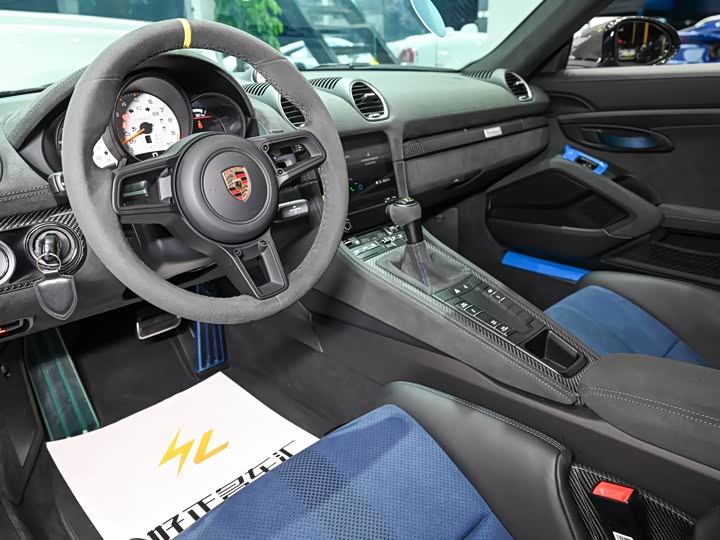 Фото 9 - Porsche 718