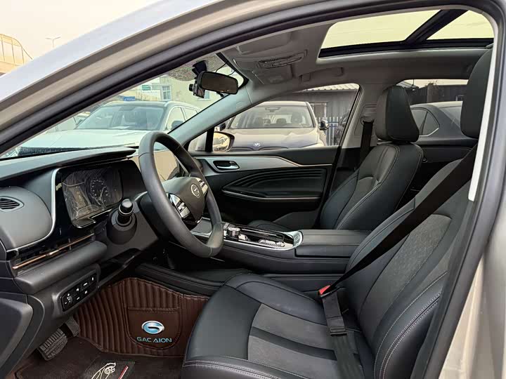 Фото 4 - GAC Aion S