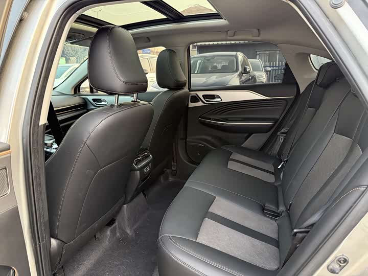 Фото 7 - GAC Aion S