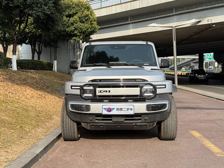 Фото 2 - Chery iCar V23