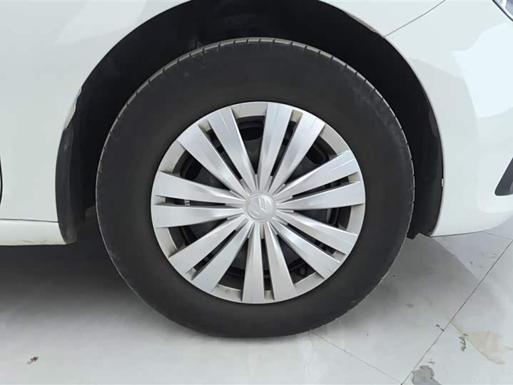 Фото 6 - Volkswagen Santana