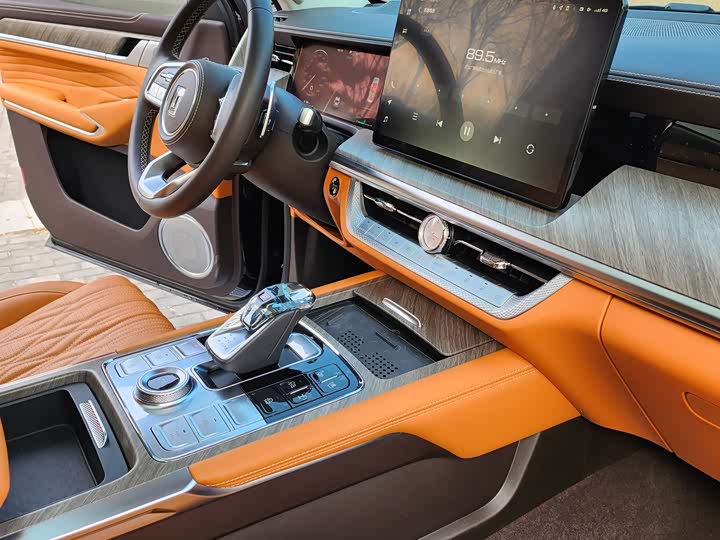 Фото 6 - Tank 500