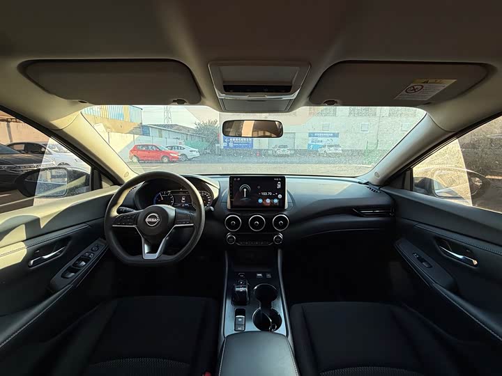 Фото 4 - Nissan Sylphy