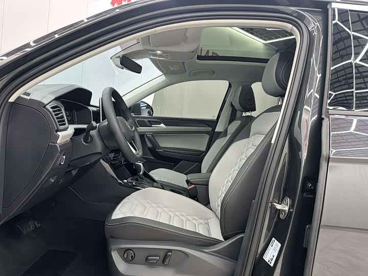 Фото 4 - Volkswagen Tayron