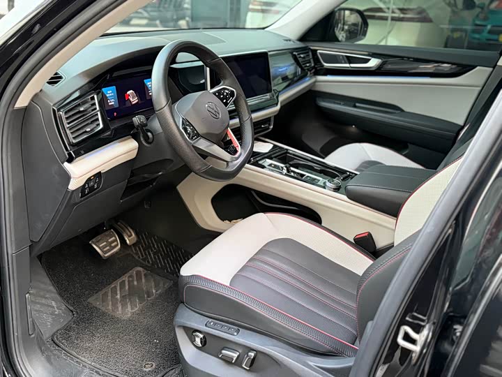 Фото 4 - Volkswagen Teramont X