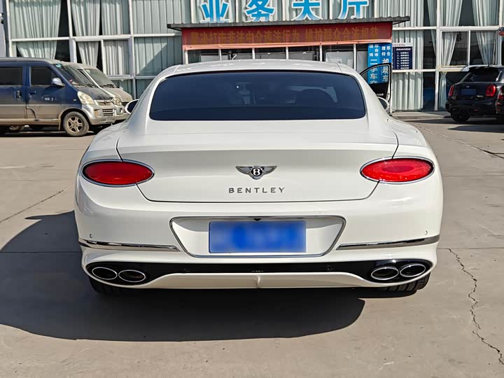 Фото 2 - Bentley Continental GT
