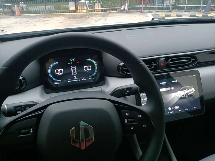 Фото 9 - Leapmotor T03