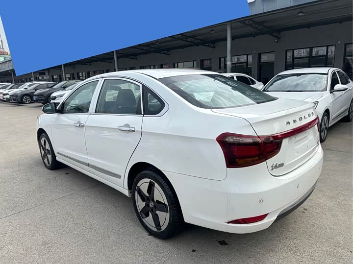 Фото 6 - Dongfeng Aeolus E70