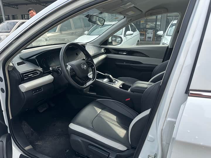 Фото 7 - Dongfeng Aeolus E70