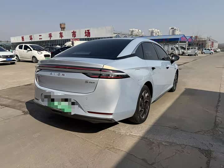 Фото 7 - GAC Aion S Plus