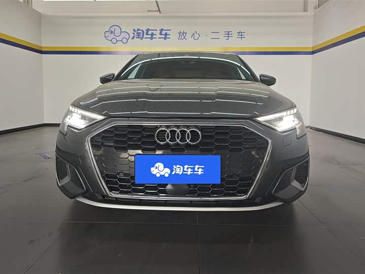 Фото 2 - Audi A3