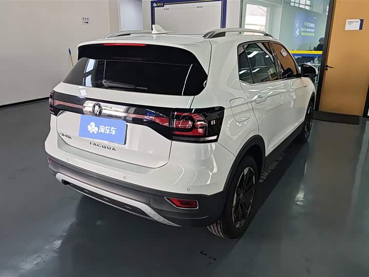 Фото 3 - Volkswagen Tacqua