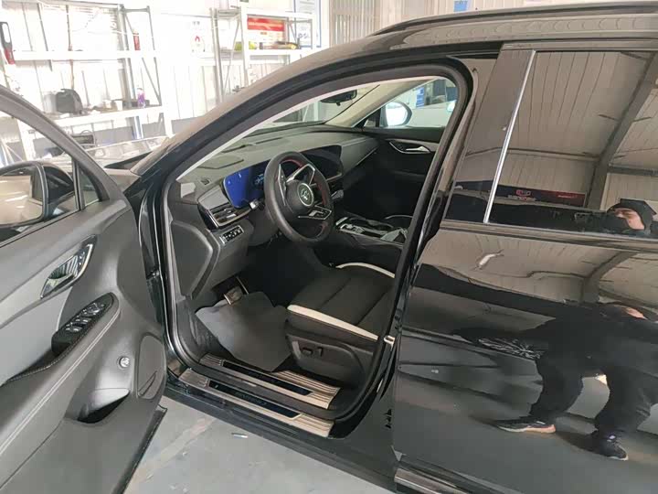 Фото 3 - Buick Envision Plus