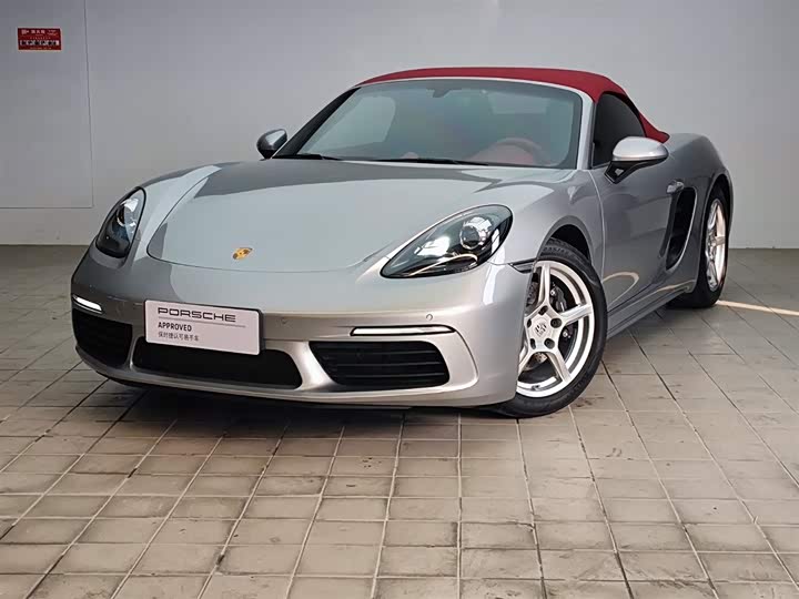 Фото 1 - Porsche 718