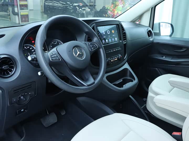 Фото 5 - Mercedes-Benz Vito