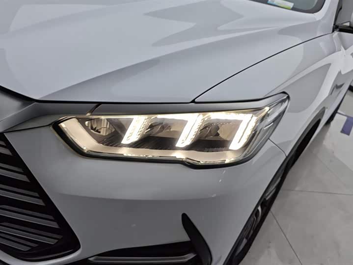 Фото 5 - BYD Song Pro