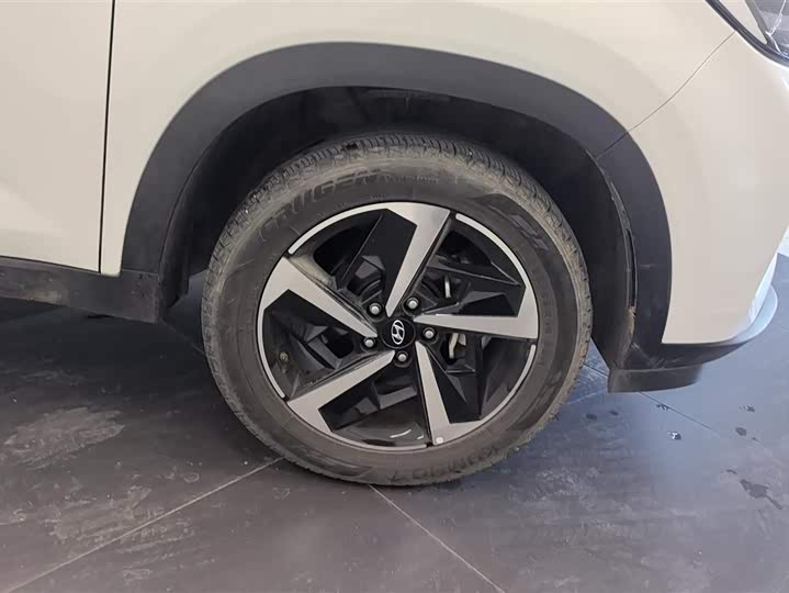 Фото 6 - Hyundai ix35 (Mufasa)