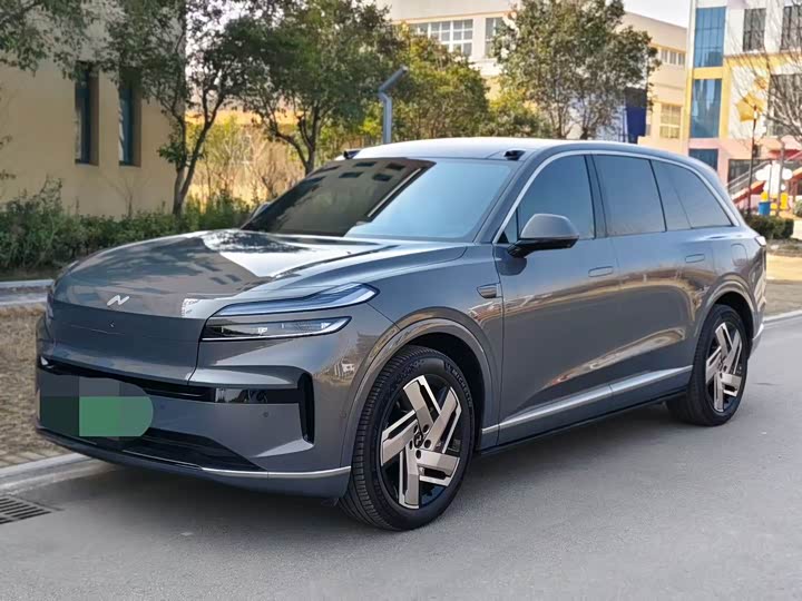 Фото 1 - Nio Onvo L90